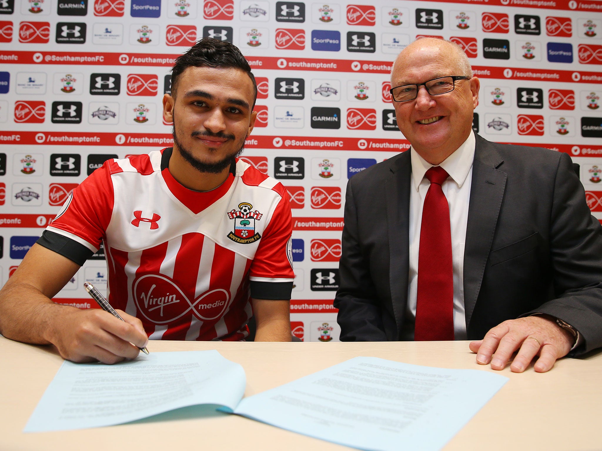 Sofiane Boufal has signed a five-year contract with Southampton