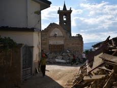 Italian couple marry amid rubble of town hit by magnitude 6.2 earthquake
