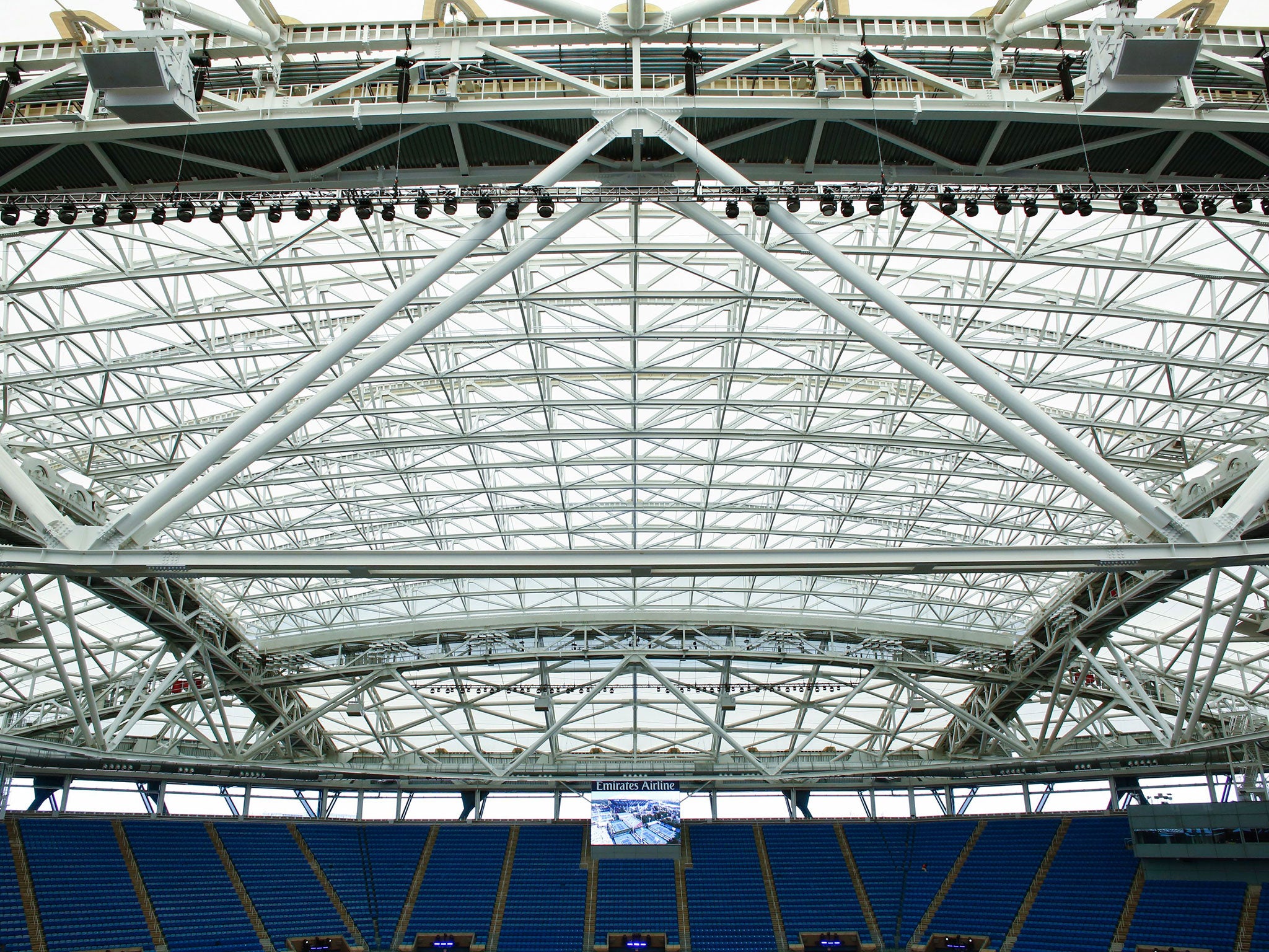 Arthur Ashe Stadium Unveils Retractable Roof 