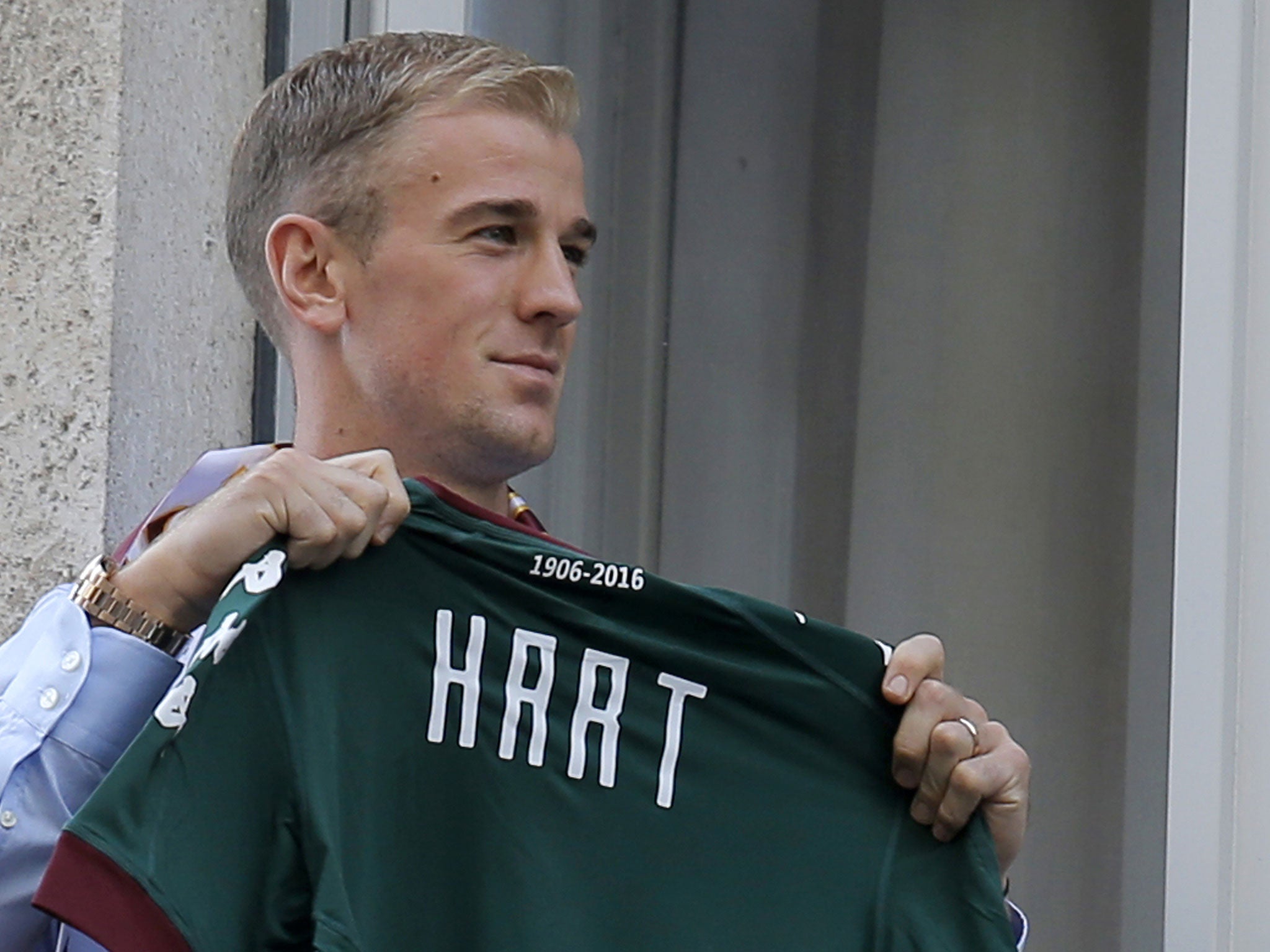 Joe Hart has arrived in Turin and will be confirmed as a Torino player later today