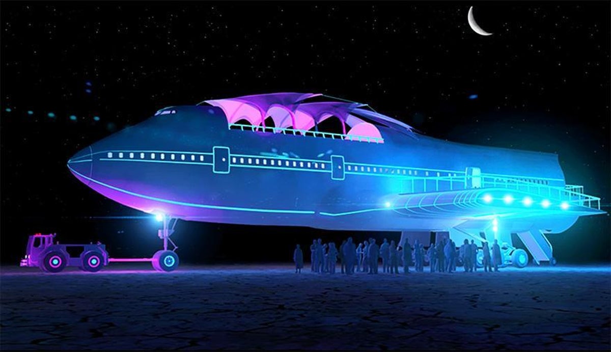 A Boeing 747 is being turned into a club on wheels at Burning Man | The  Independent | The Independent