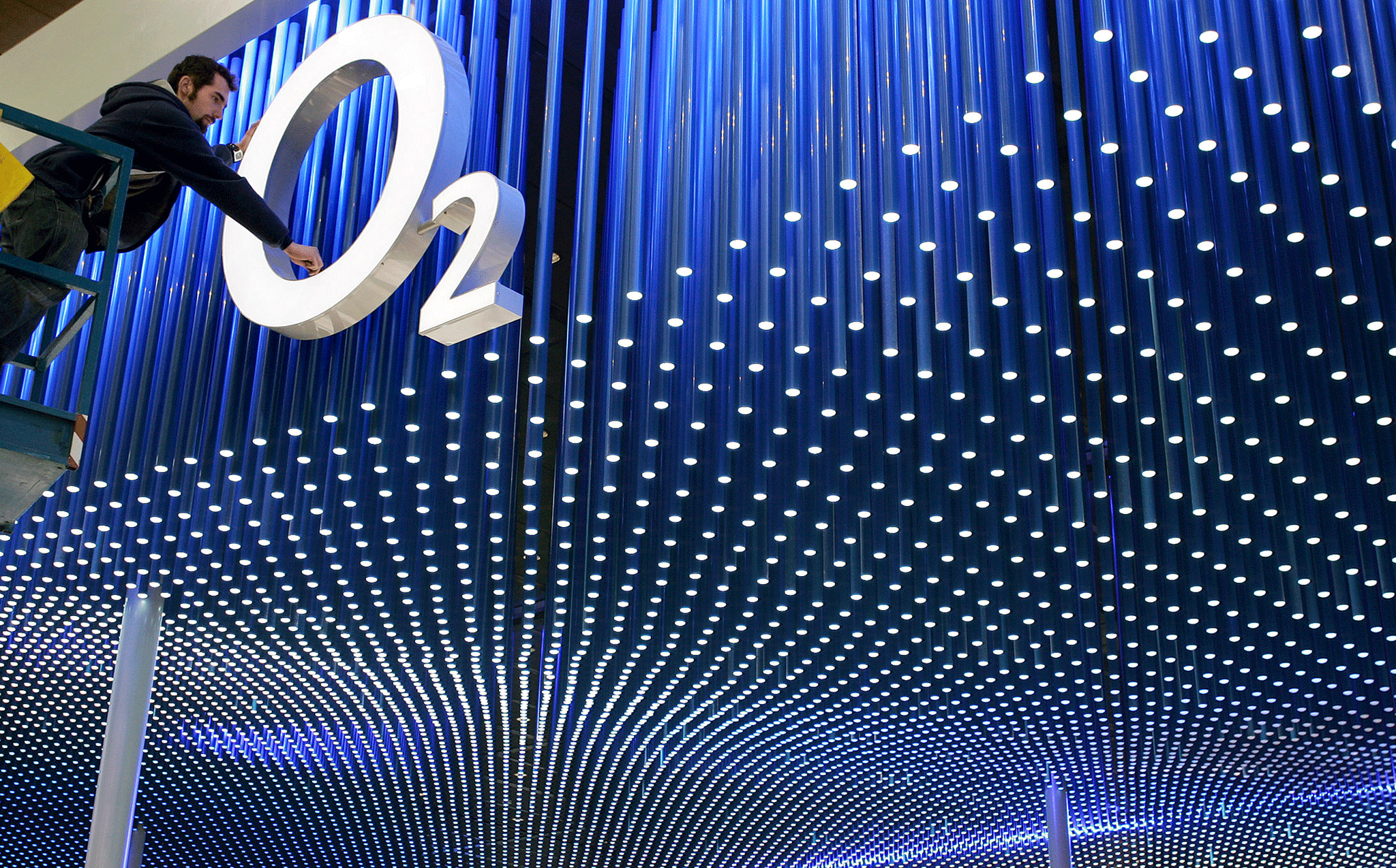 o2 owner Telefonica is considering an initial public offering for the British mobile operator