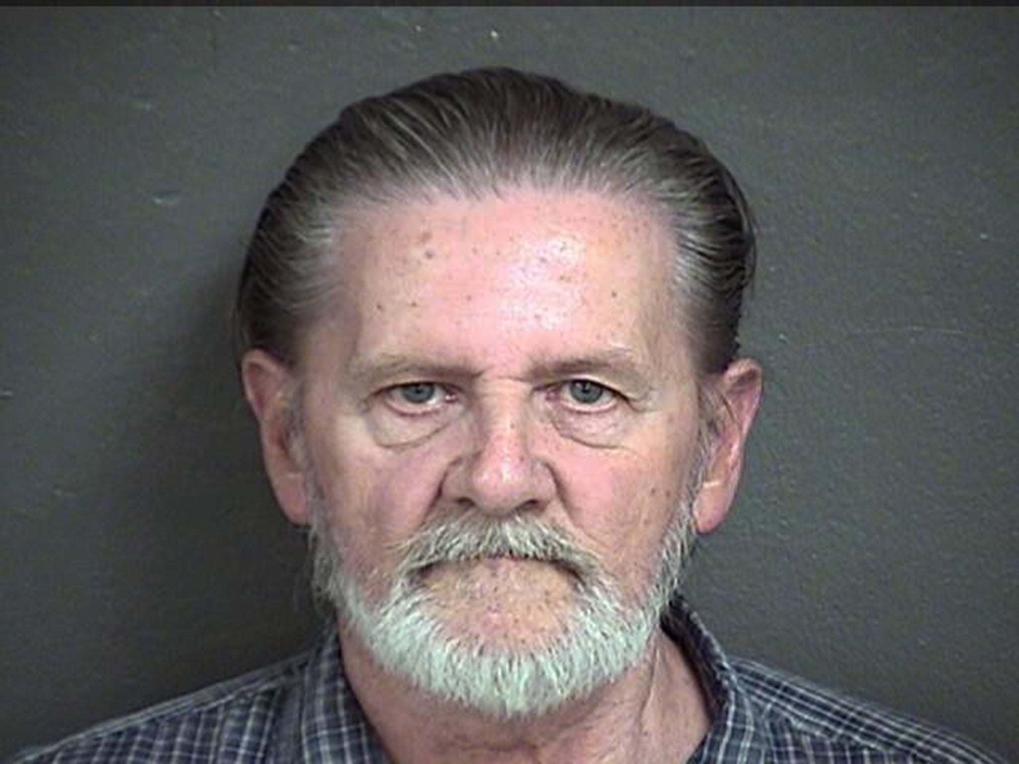 Lawrence Ripple, 70, is sentenced to house arrest after robbing a bank to get away from his wife