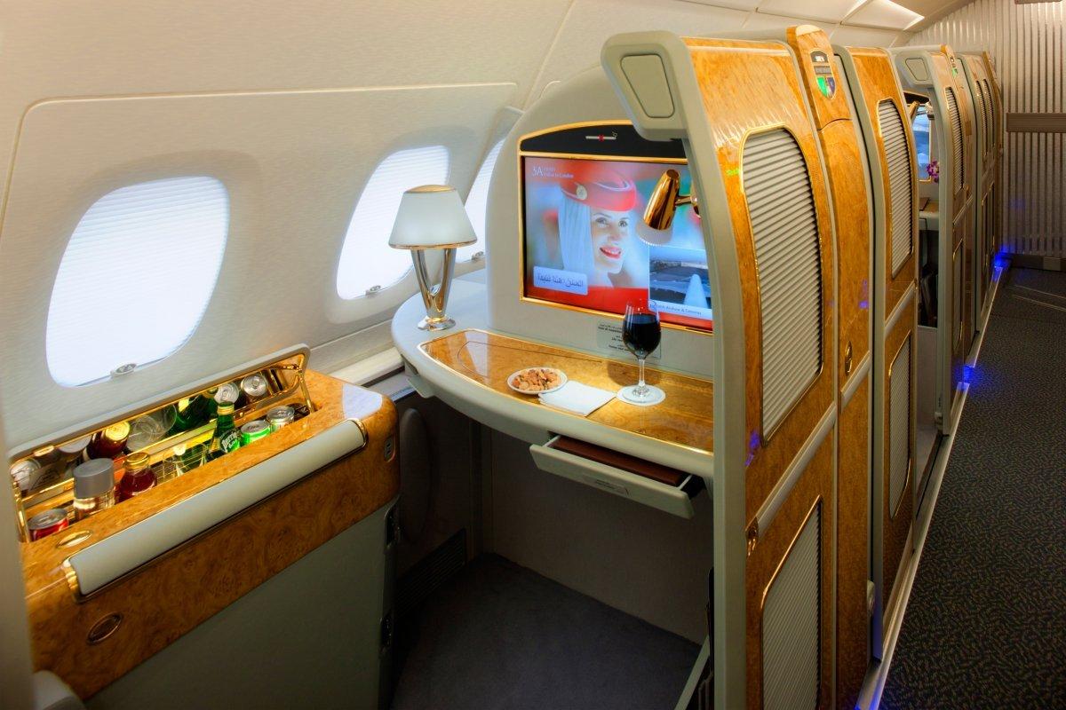 Fly Emirates First Class Private Suites Price Várias Classes
