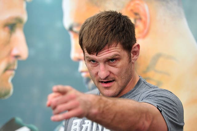 If Miocic can stay away from the early dangers of the Dutch wrecking machine, he has a great chance of being the first heavyweight in a long time to defend the belt