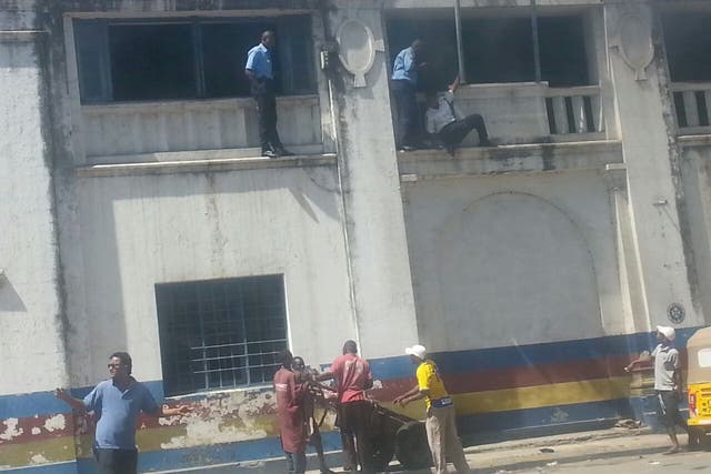 Chaos at Mombasa Central police station as three attackers spark gunfight