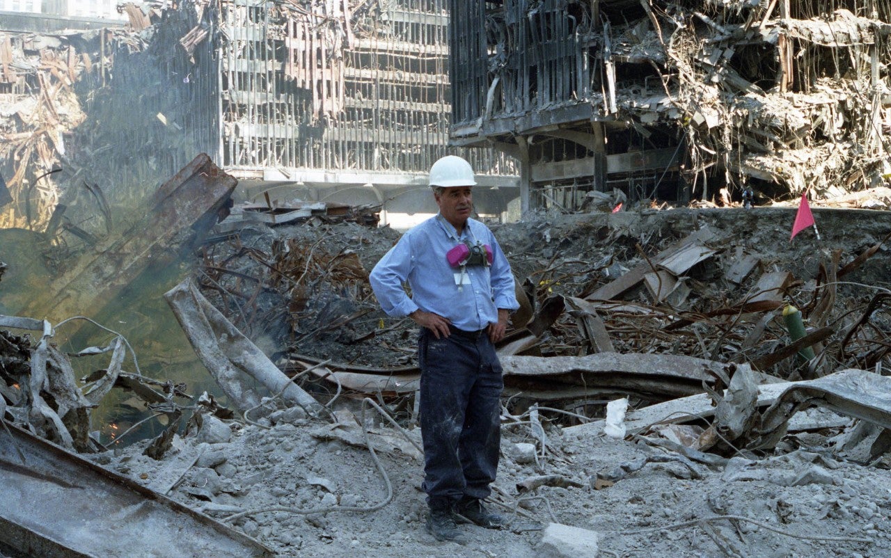 9/11: British survivor describes moment 'tsunami wave of debris ...
