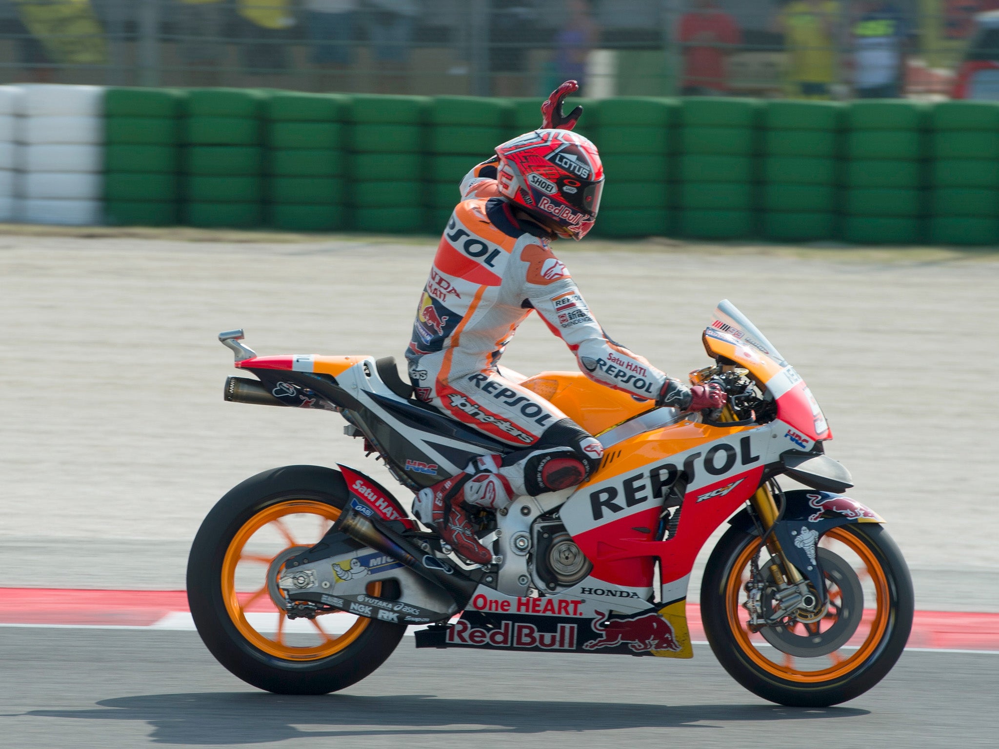 Dani Pedrosa beat Valentino Rossi by 2.837 seconds