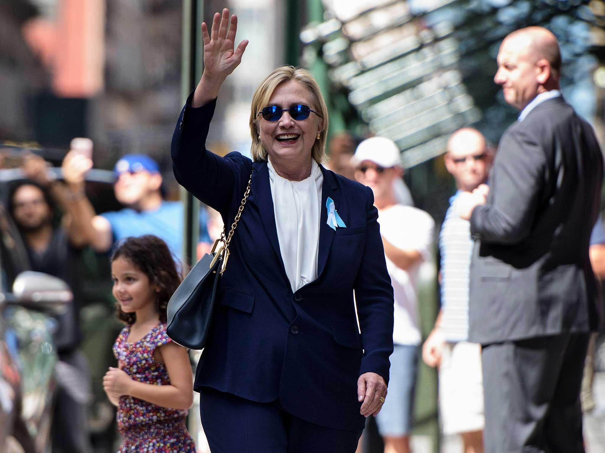 Hillary Clinton 'collapse': Video shows Democrat 'fainting' at 9/11 ...