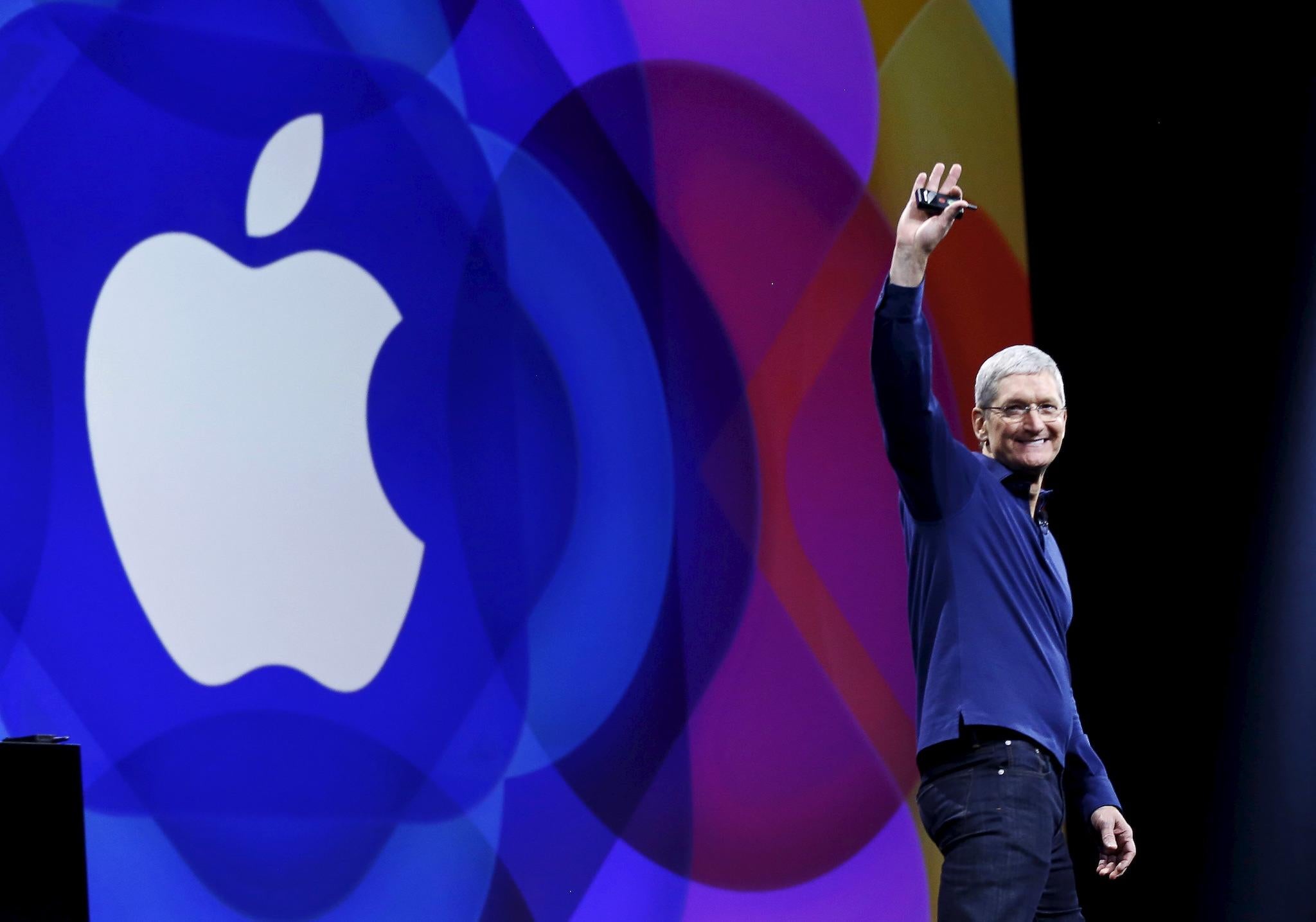 Apple has topped a list of thwe top 100 most valuable brands