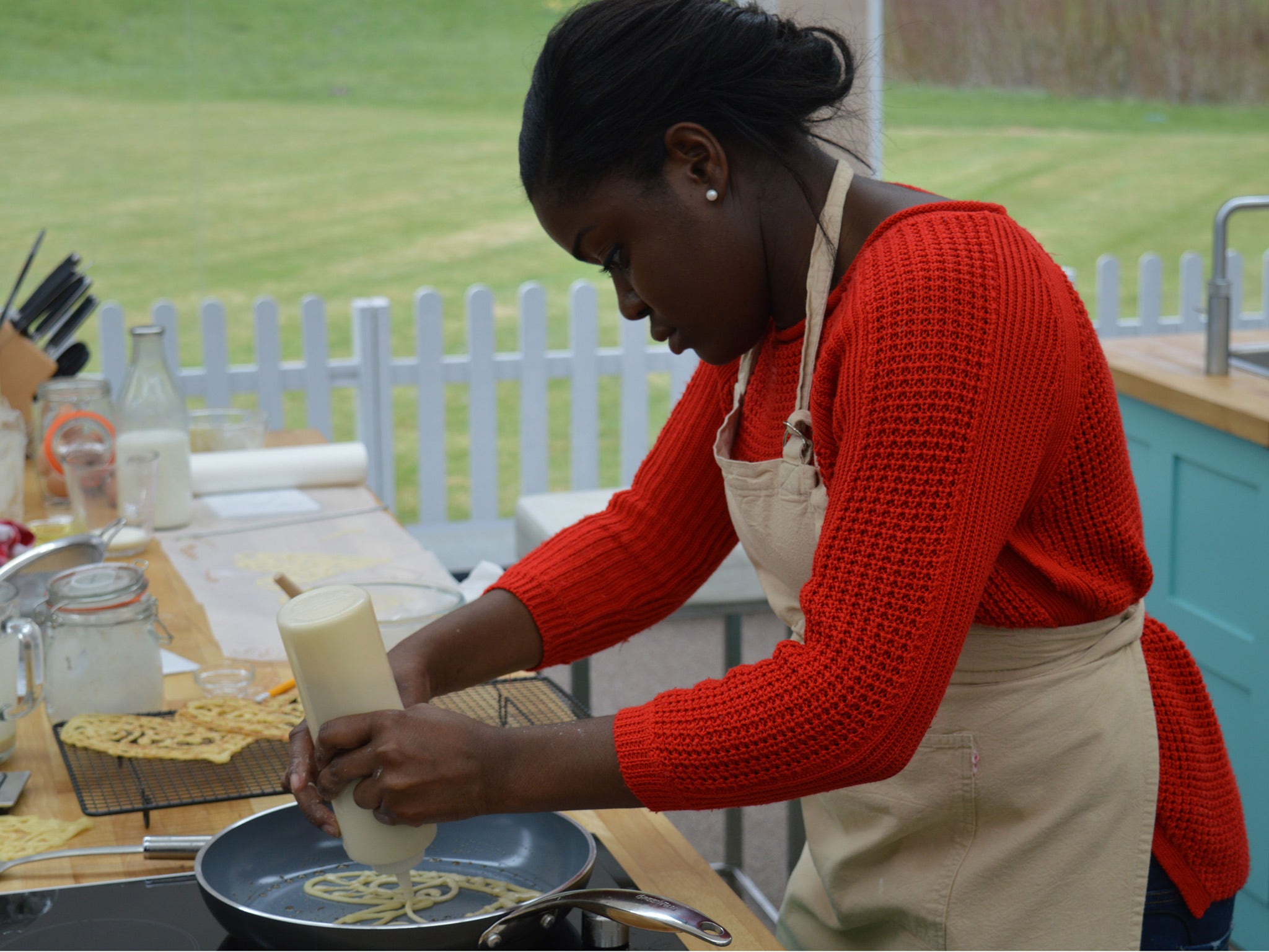 Benjamina demonstrating the art of lace pancakes in the technical