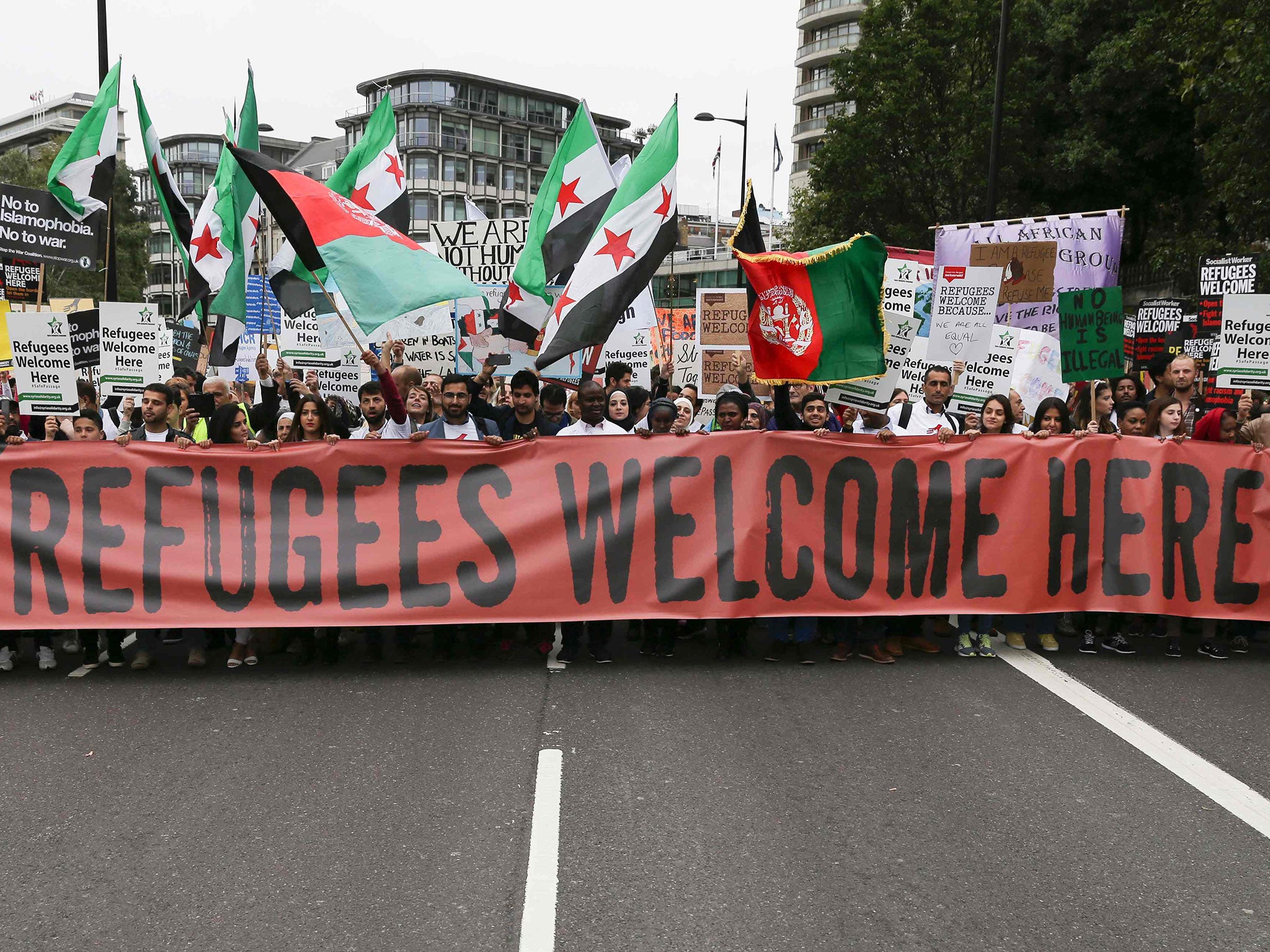 Refugees Welcome Here Protest Thousands March On Downing Street 