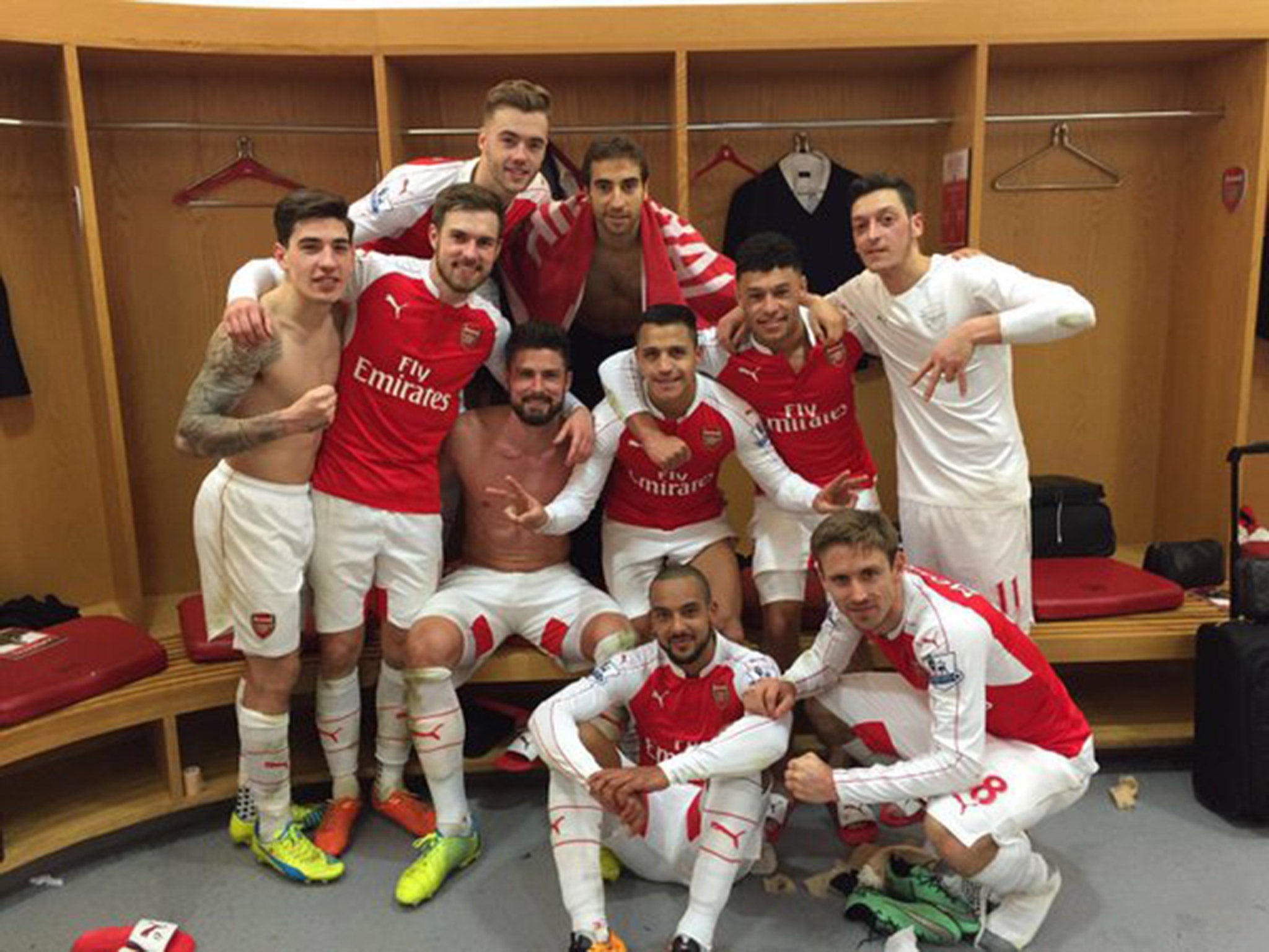 Arsenal News Robert Huth Reveals Changing Room Selfies Inspired