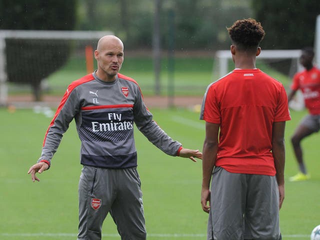 Freddie Ljungberg is now a coach of the youth team at Arsenal