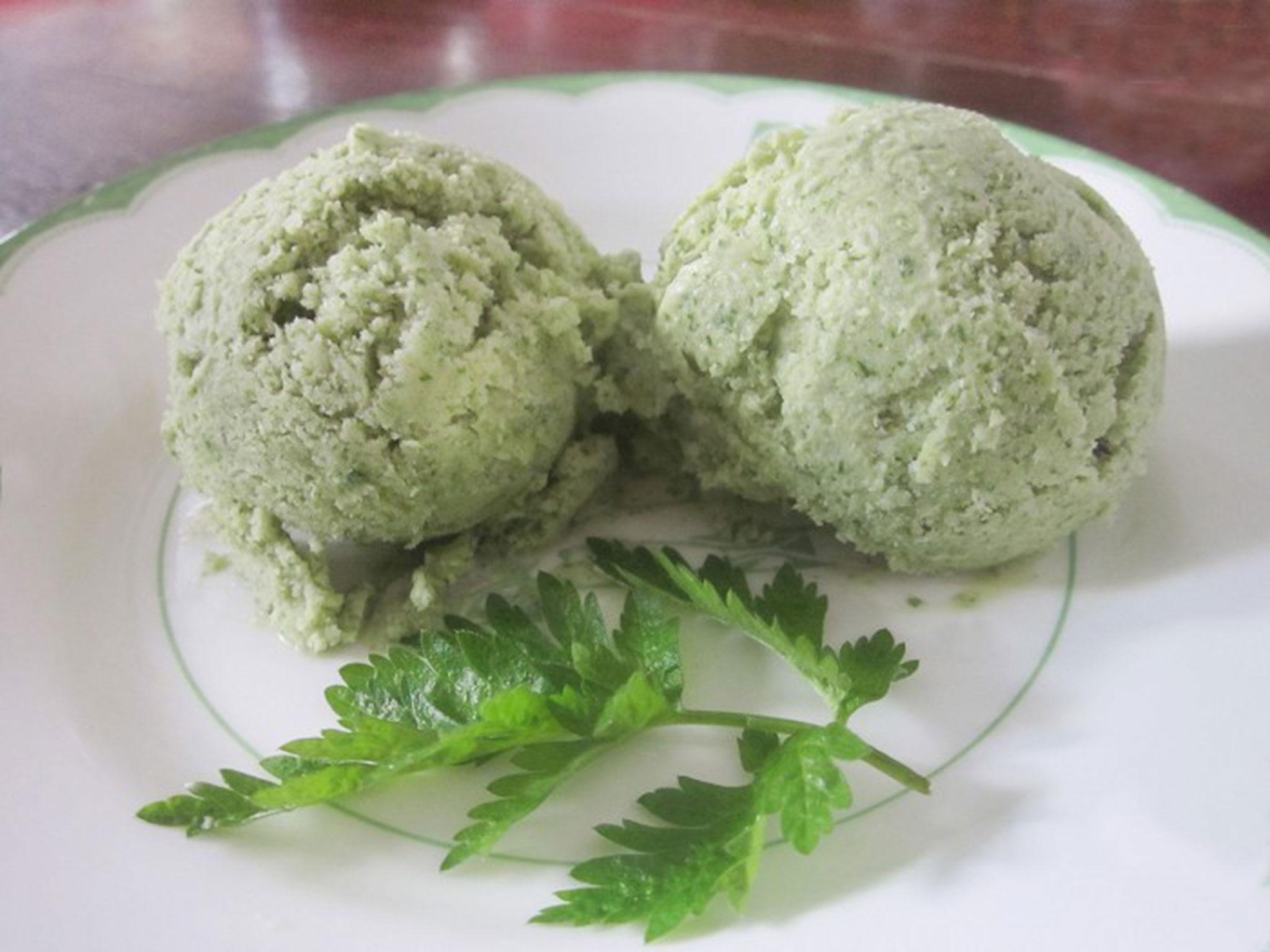 Cow parsley or wild chervil, ice cream