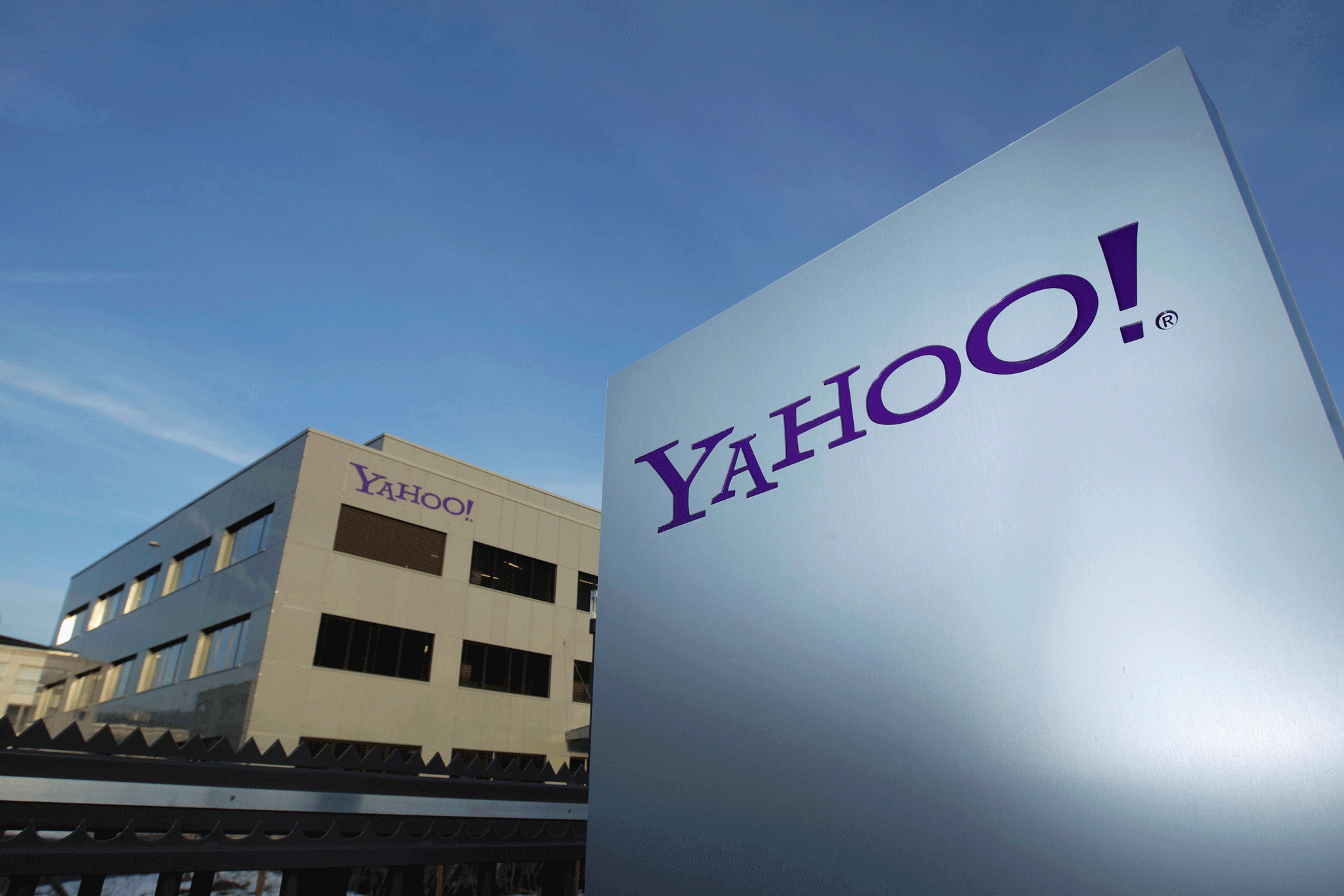 Yahoo faces 'existential crisis' after biggest data breach in history sees 500m users hacked
