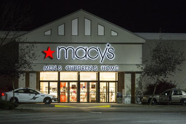 Macy’s and other established retail shops are closing by the dozen