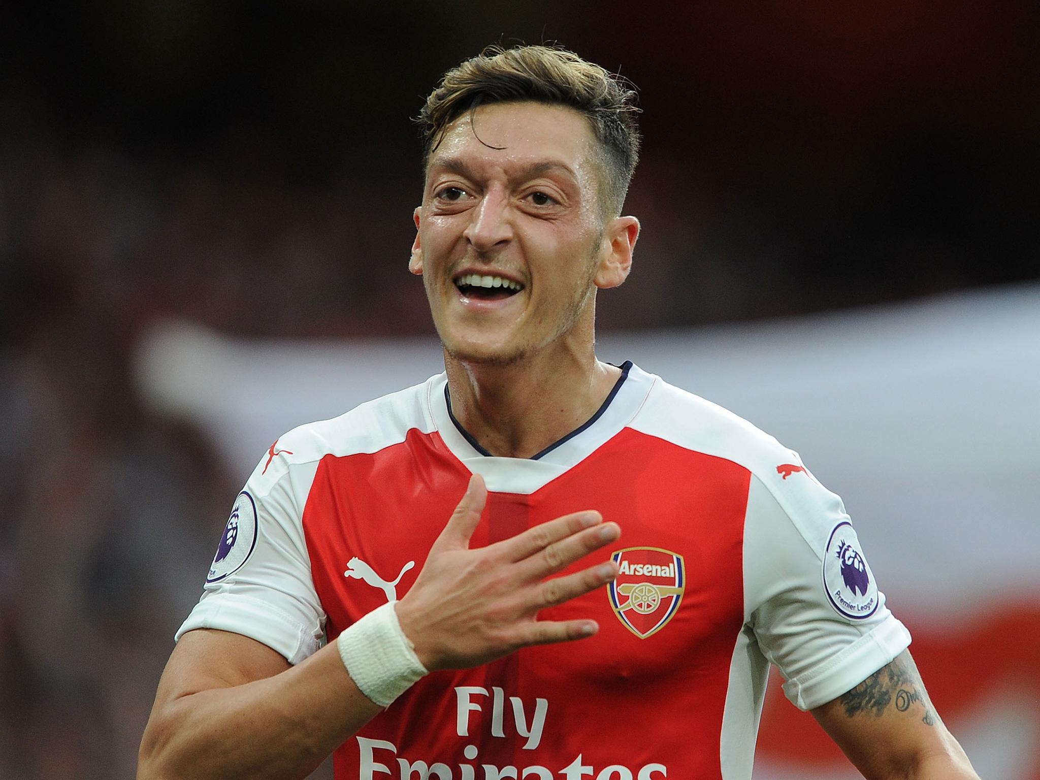 Özil is expected to start Arsenal's match against Swansea this weekend (Getty)