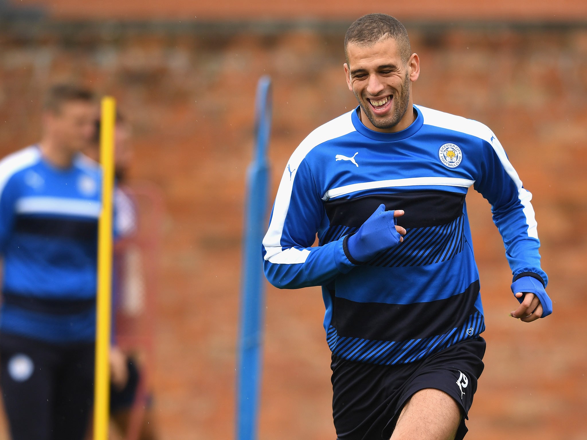Slimani in training ahead of Tuesday's clash with Porto