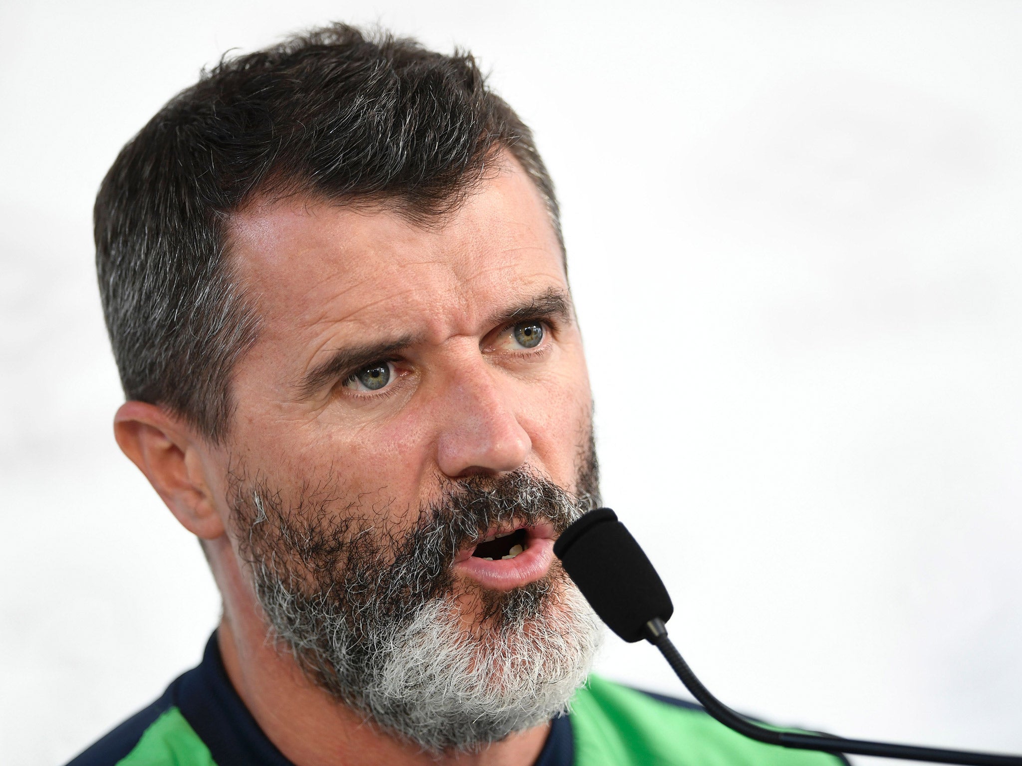 Roy Keane has reignited his feud with Arsenal fans over the form of Theo Walcott