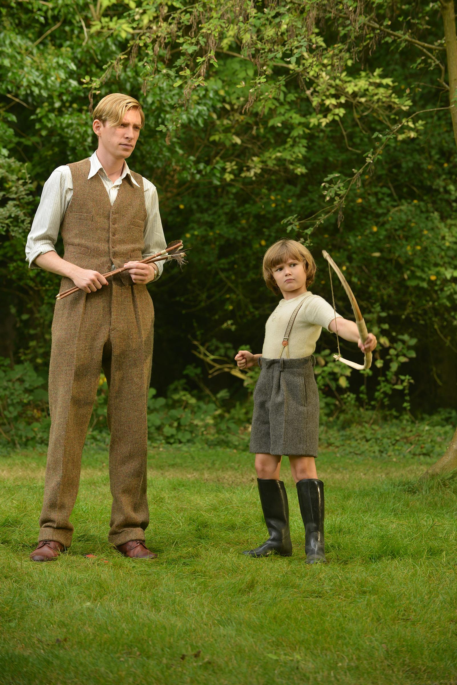 Domhnall Gleeson as 'Alan Milne' and Will Tilston as 'Christopher Robin Milne' in the film UNTITLED A.A. MILNE (David Appleby/ 2017 Fox Searchlight Pictures )
