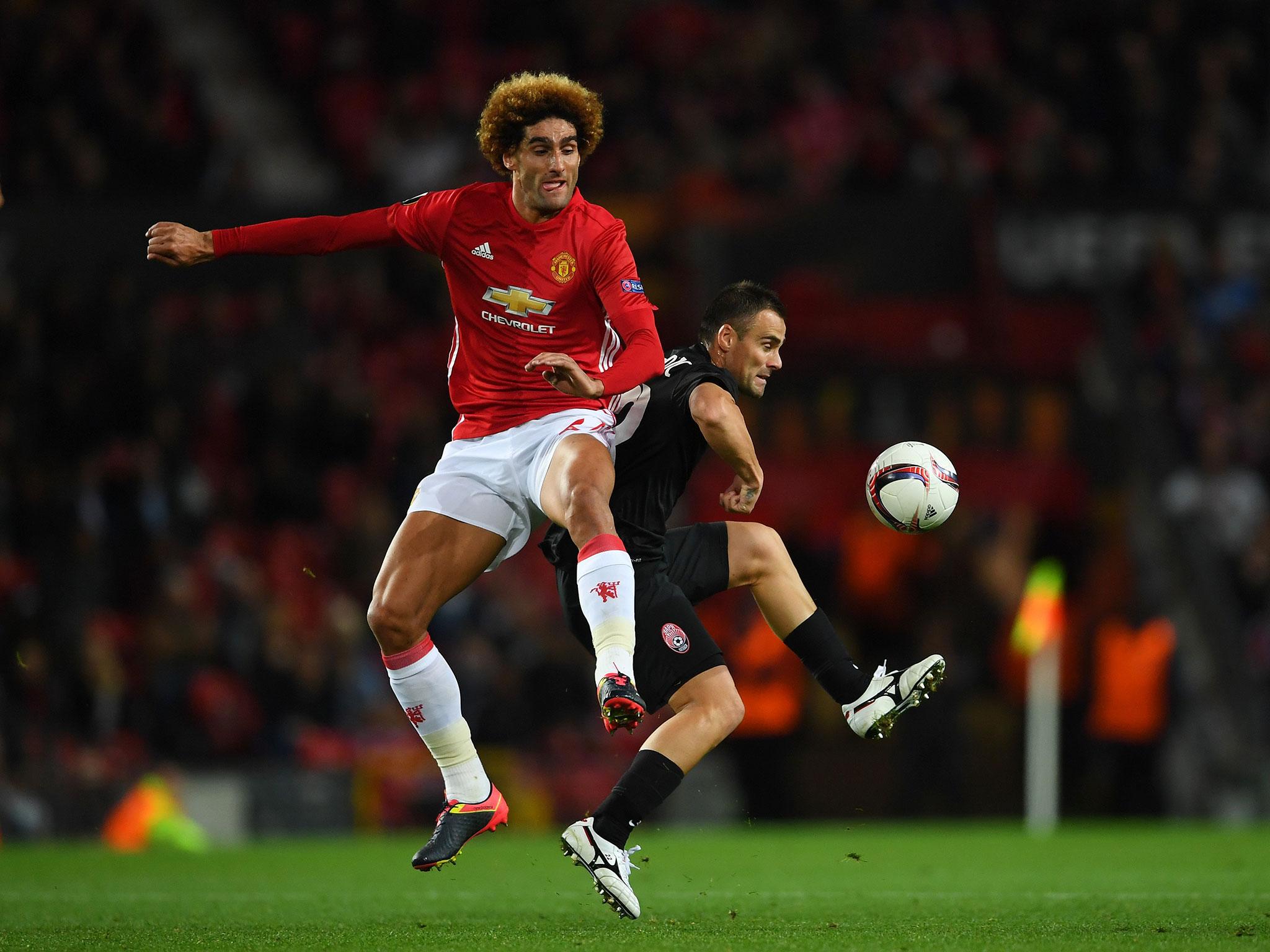 Fellaini in action for United (Getty)
