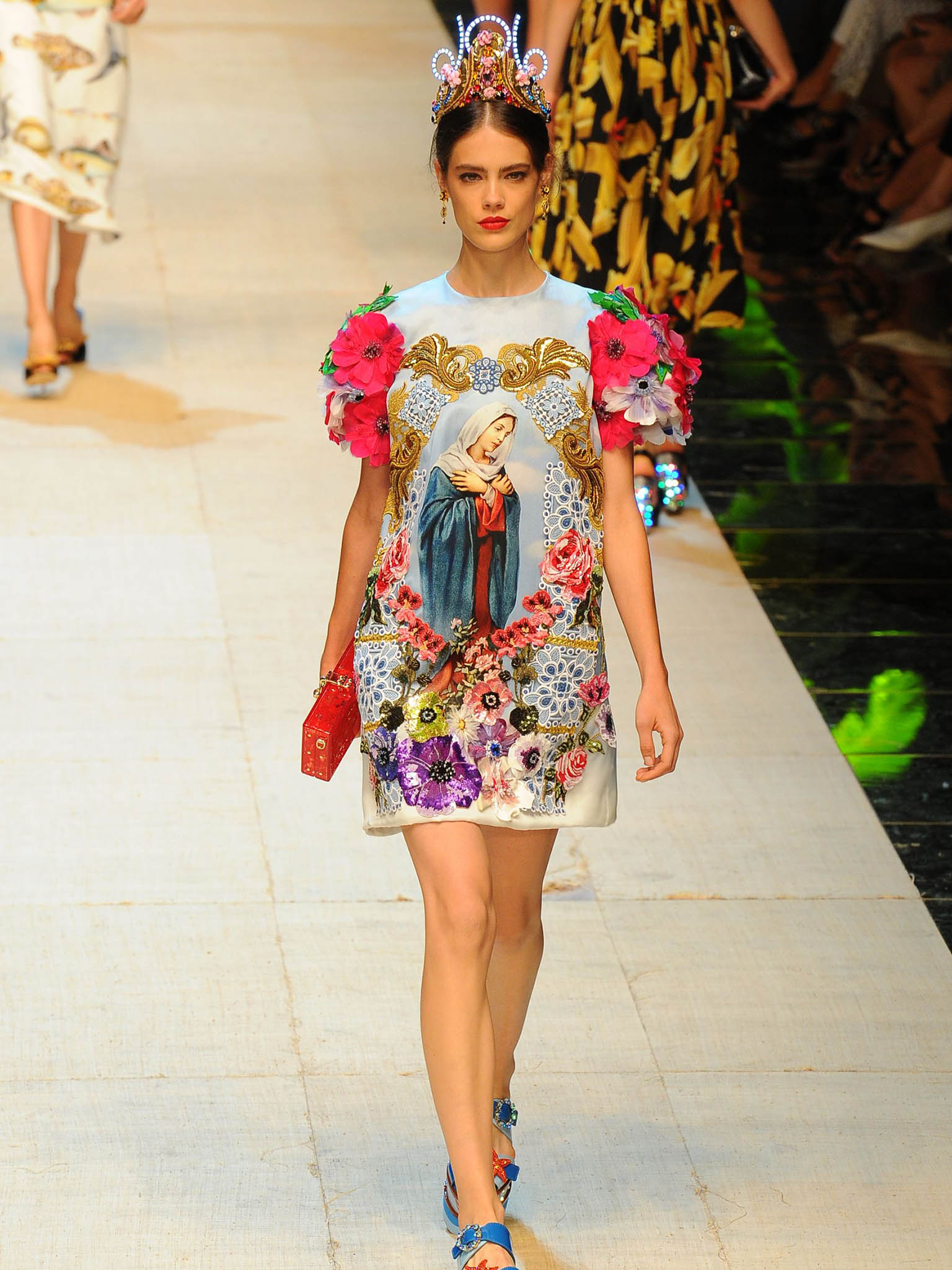 Dolce &amp; Gabbana show, Runway, Spring Summer 2017, Milan Fashion Week, Italy, September 2016