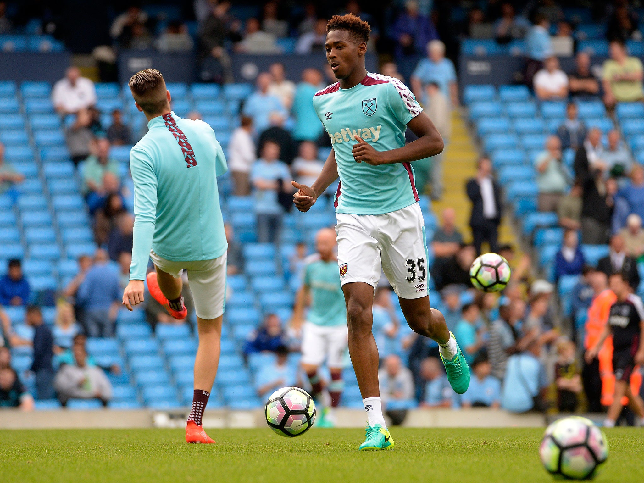 Reece Oxford ahead of West Ham's Premier League clash with Manchester City on August, 28