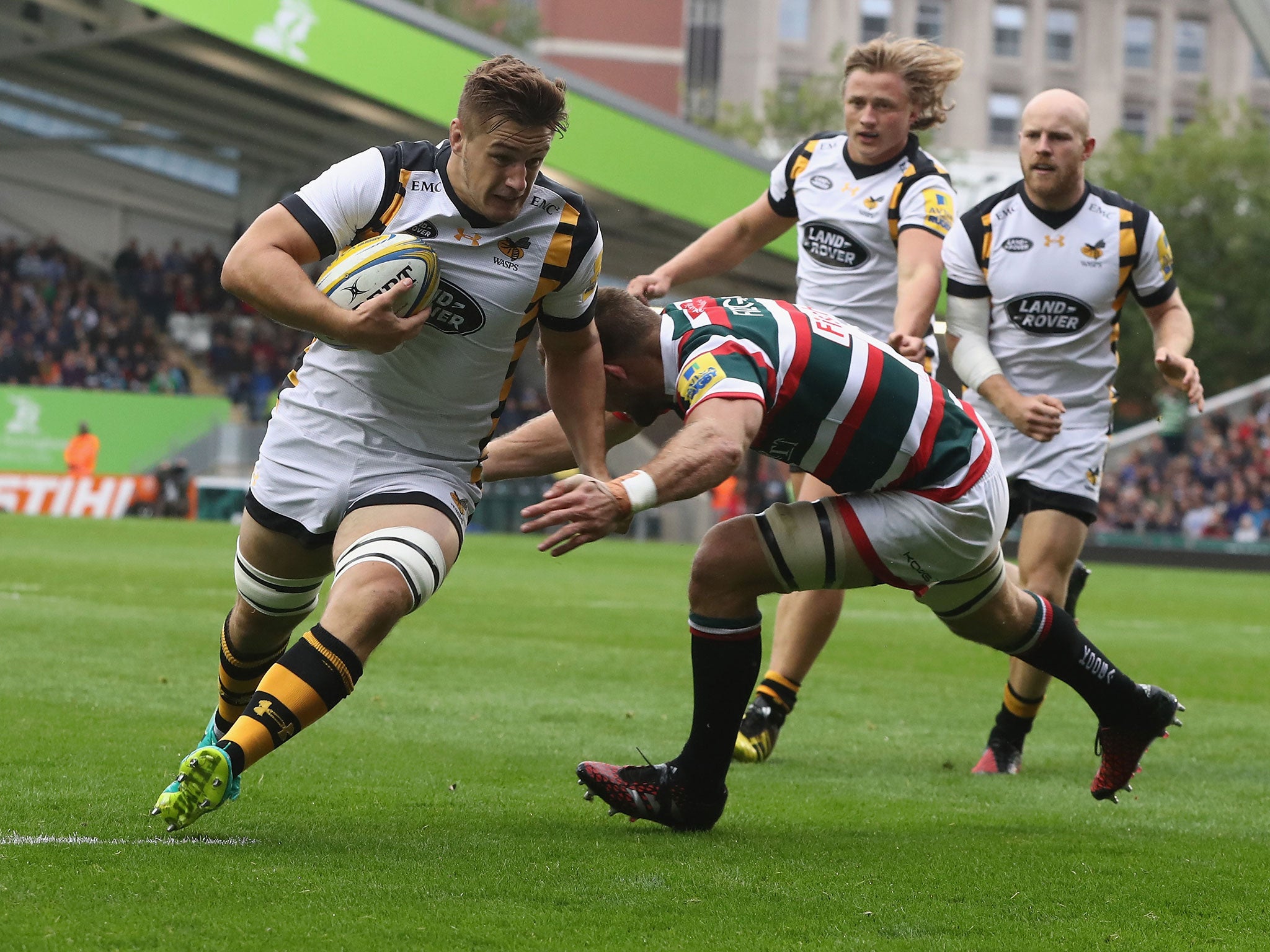 Sam Jones in action for Wasps against Leicester Tigers last month