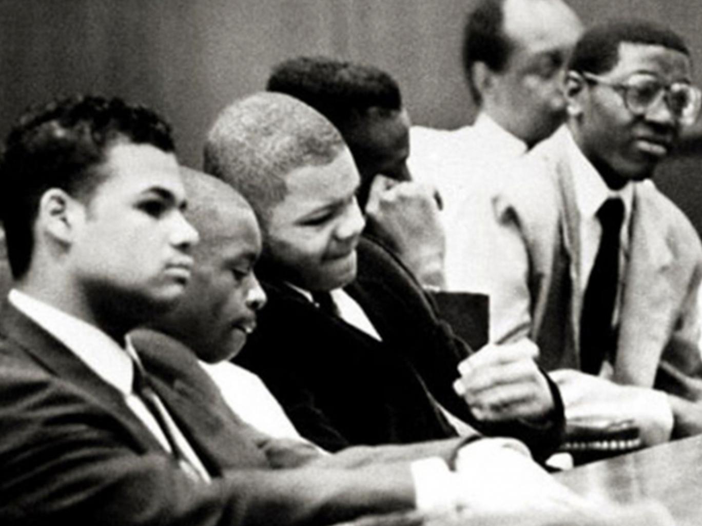 Antron McCray, Kevin Richardson, Raymond Santana, Yusef Salaam and Kharey Wise awaiting their sentencing in 1990 Wikipedia