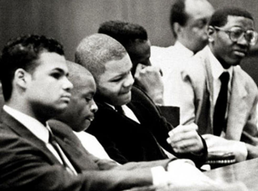 Antron McCray, Kevin Richardson, Raymond Santana, Yusef Salaam and Kharey Wise awaiting their sentencing in 1990 <em>Wikipedia</em>