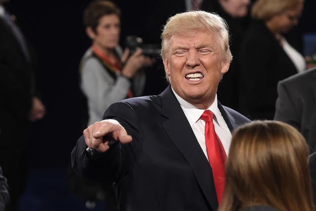 'How to lose an election' - Donald Trump's locker room talk 'in five words' challenge goes viral
