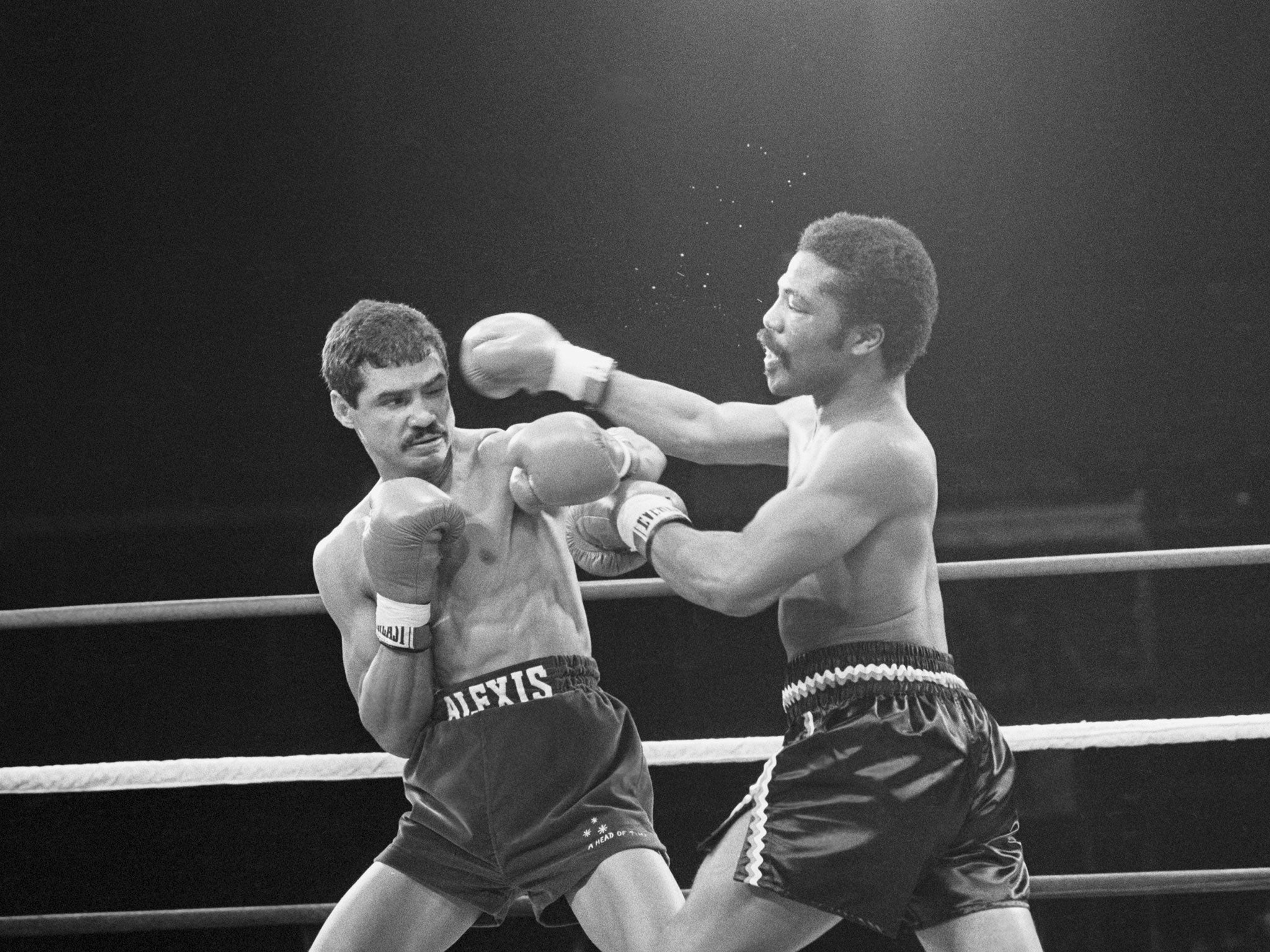 Aaron Pryor takes on the Nicaraguan lightweight world champion Alexis Arguello back in 1982