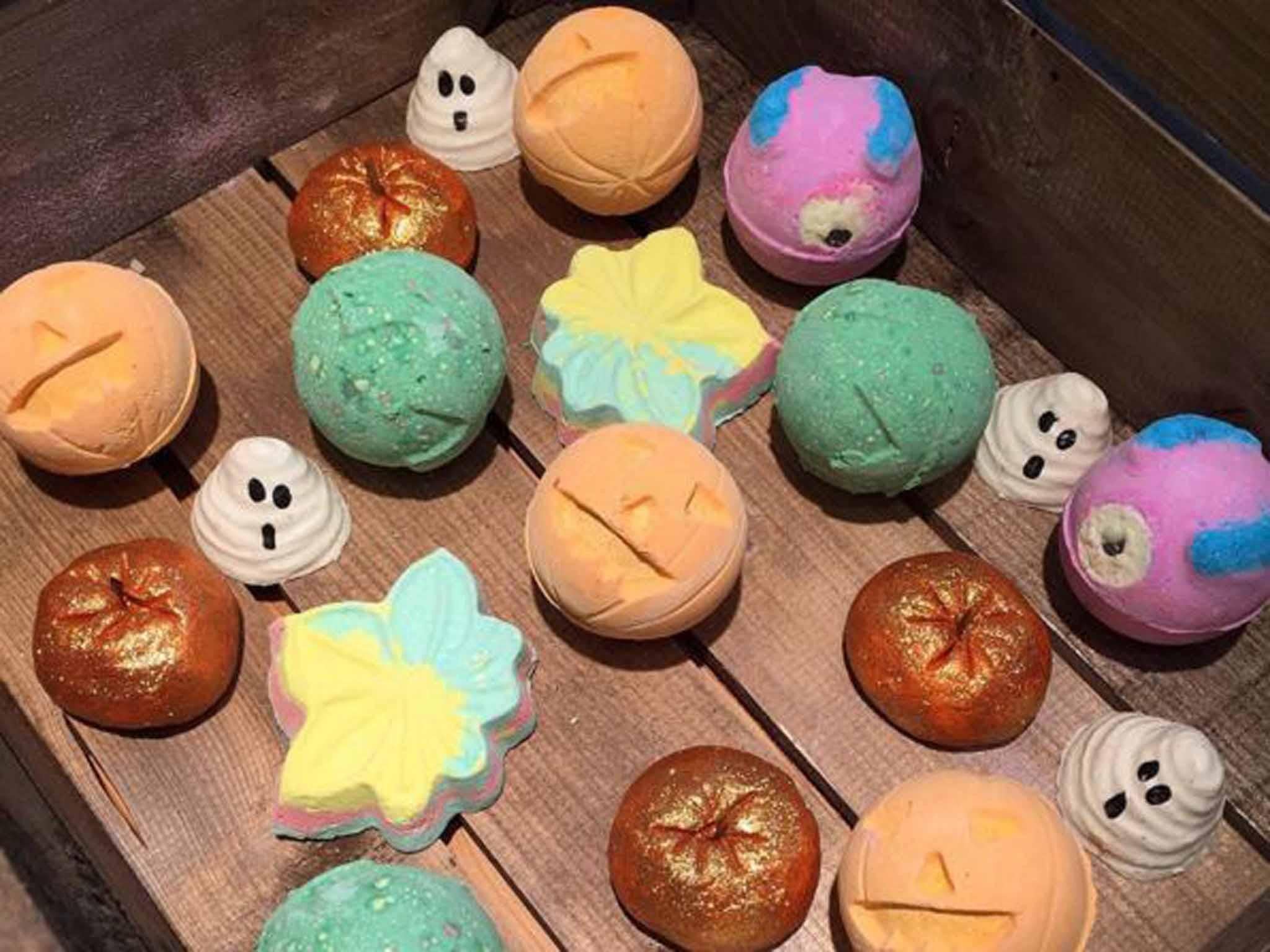 Those ghostly meringue soakers look good enough to eat