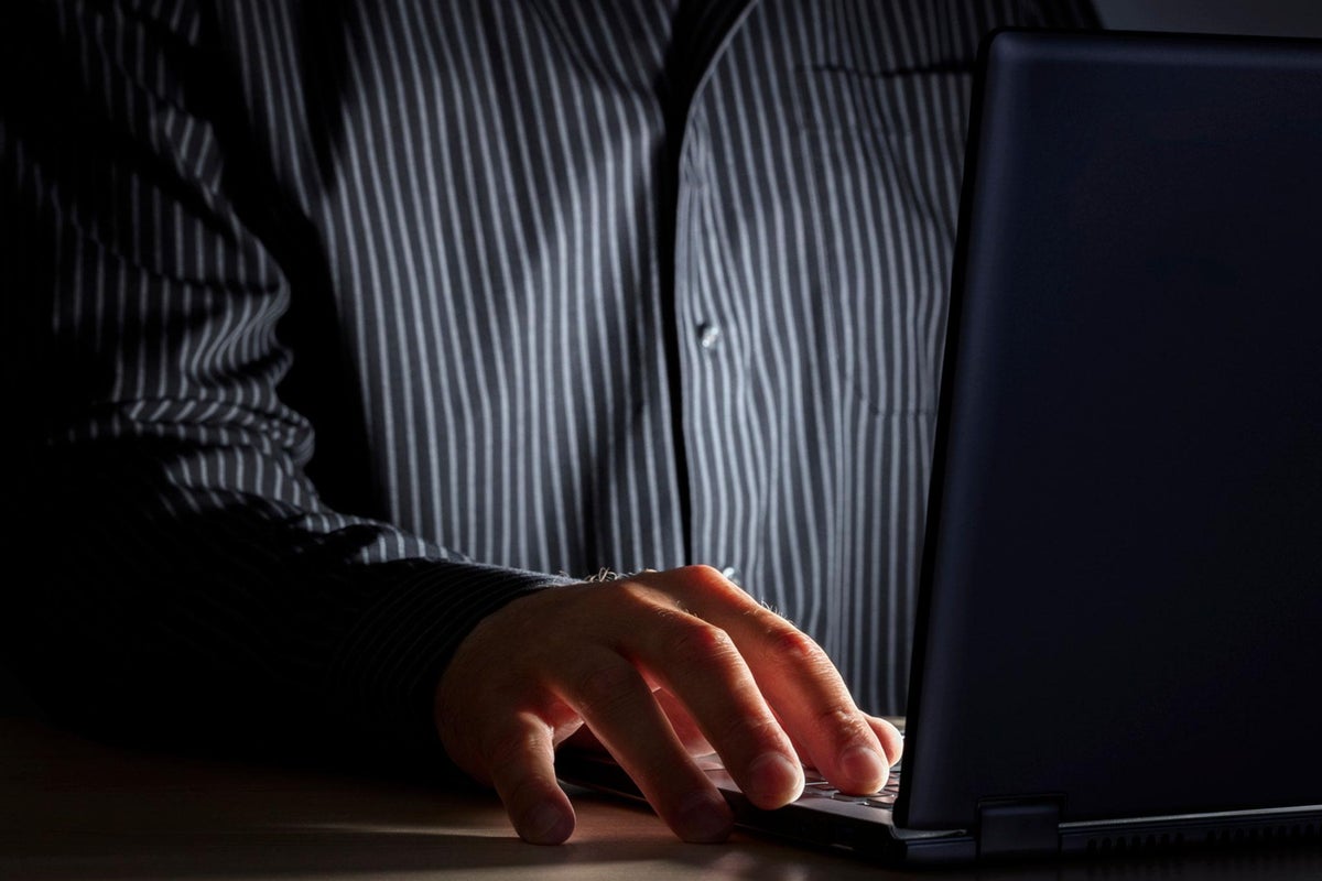 UK bans pornography depicting strangulation, incest and pretending someone is under 16