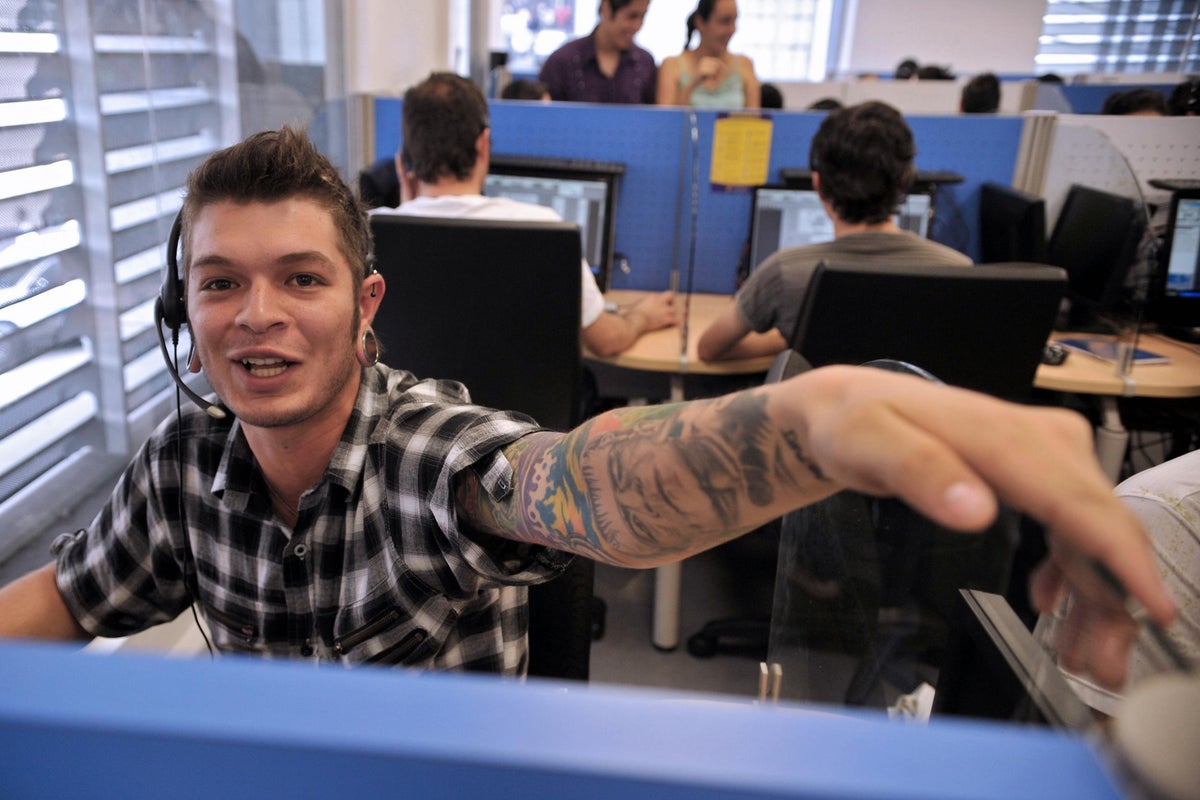 'Your call is valued' voted most irritating phone phrase | The ...