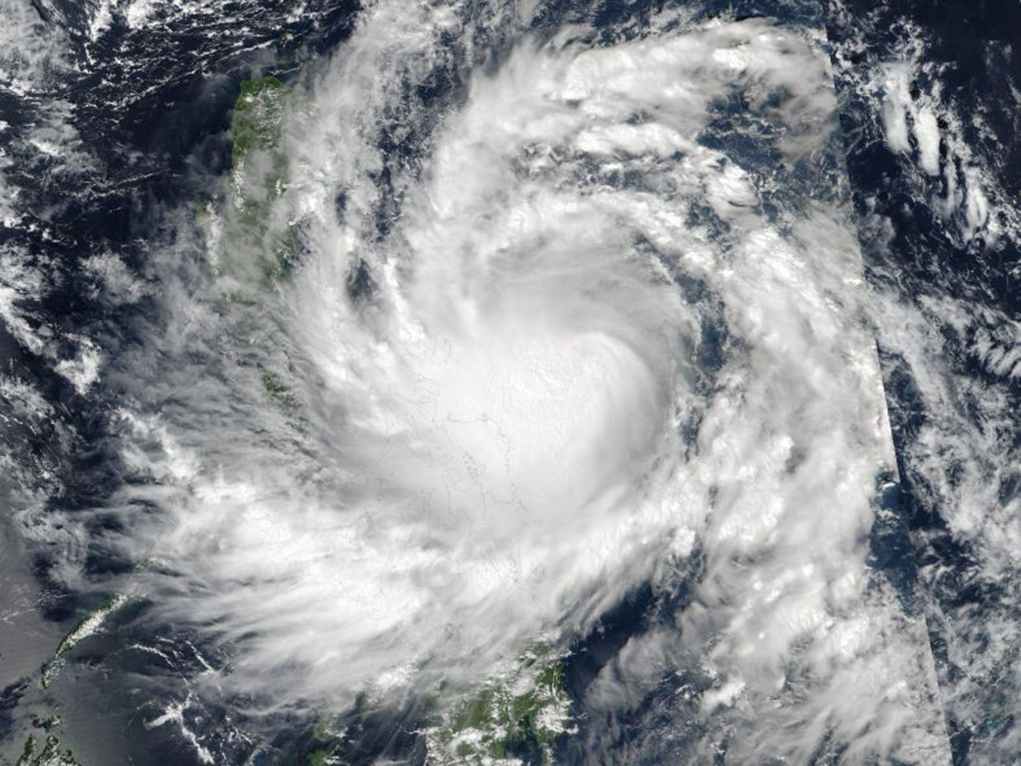 Typhoon Sarika approaches the Philippines
