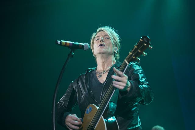 Frontman John Rzeznik sent the crowd home happy after a feast of hits