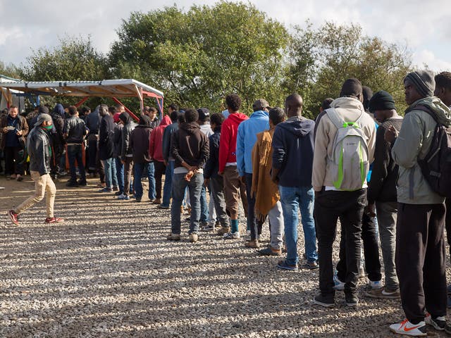 Many thousands of migrants and refugees are waiting in some cases for years in the port city in the hope of being able to cross the English Channel to Britain. French authorities announced that they will shortly evict the camp where currently up to up to 10,000 people live