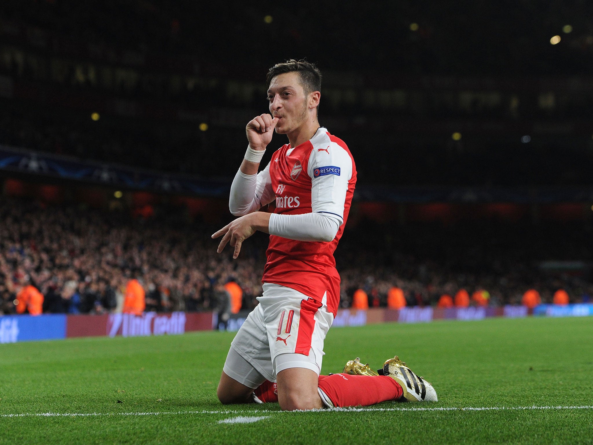 Arsenal news: Mesut Ozil becomes fifth Gunners player to ...