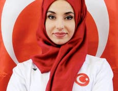 Hijab-wearing Taekwondo champion divides opinion in Turkey 