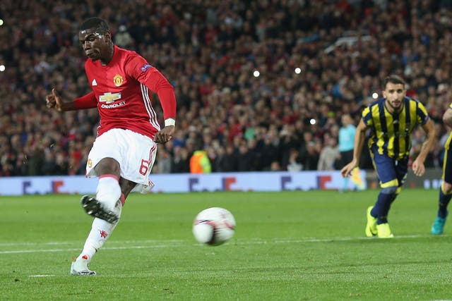 Pogba scores the first of Man United's penalties
