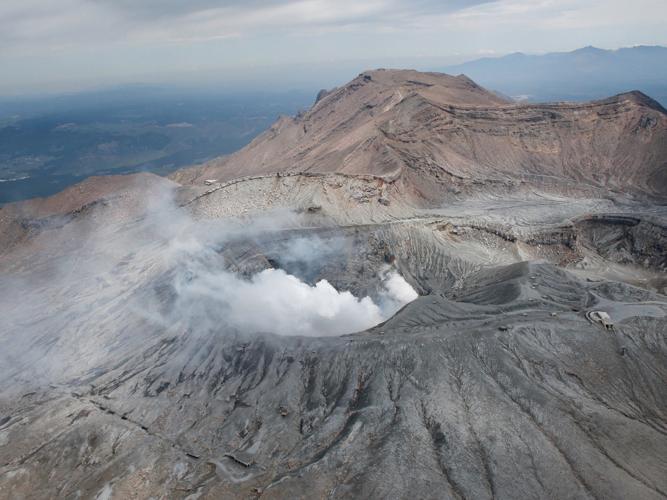 Mount Aso is one of the largest active volcanoes in the world, but for almost four decades it did not pose a threat to communities living nearby