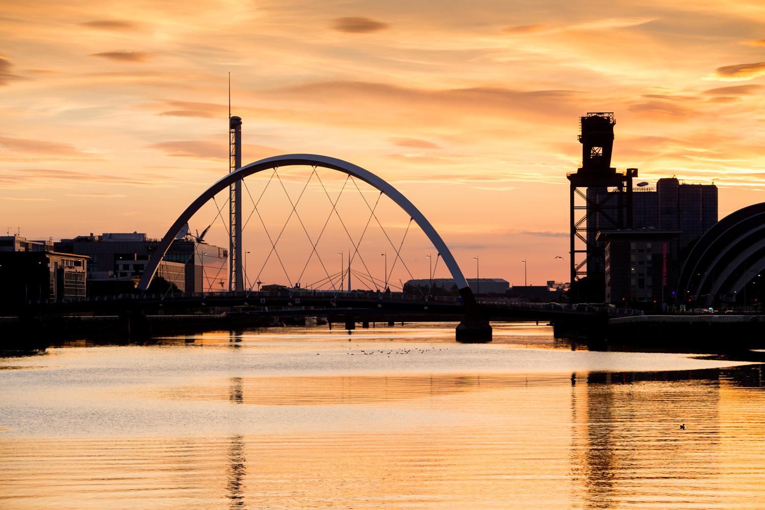 Glasgow riverscape and Clyde Arc