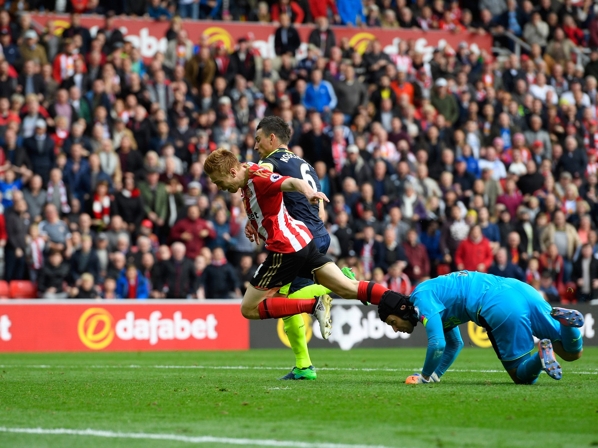 Petr Cech conceded a penalty after he fouled Duncan Watmore