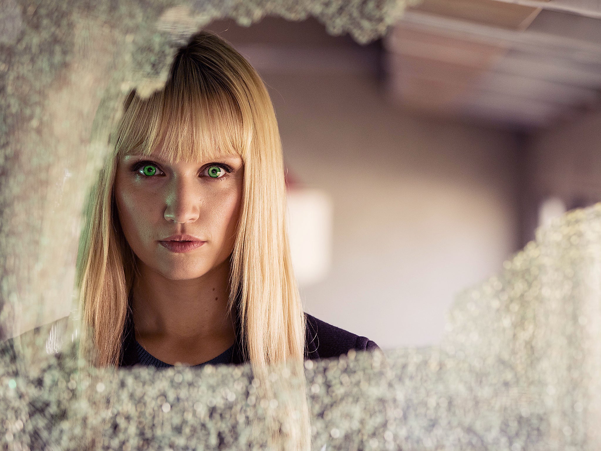 Emily Berrington plays renegade synth Niska in the hit Channel 4 drama Humans