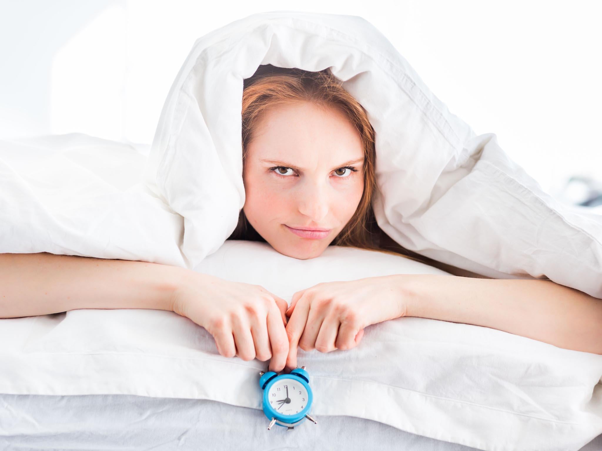 Is Snoozing the Alarm Good or Bad for Your Health?