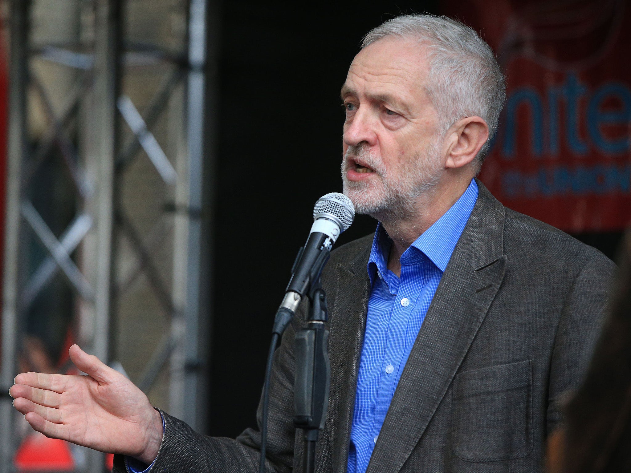 Jeremy Corbyn will speak at the conference in Prague