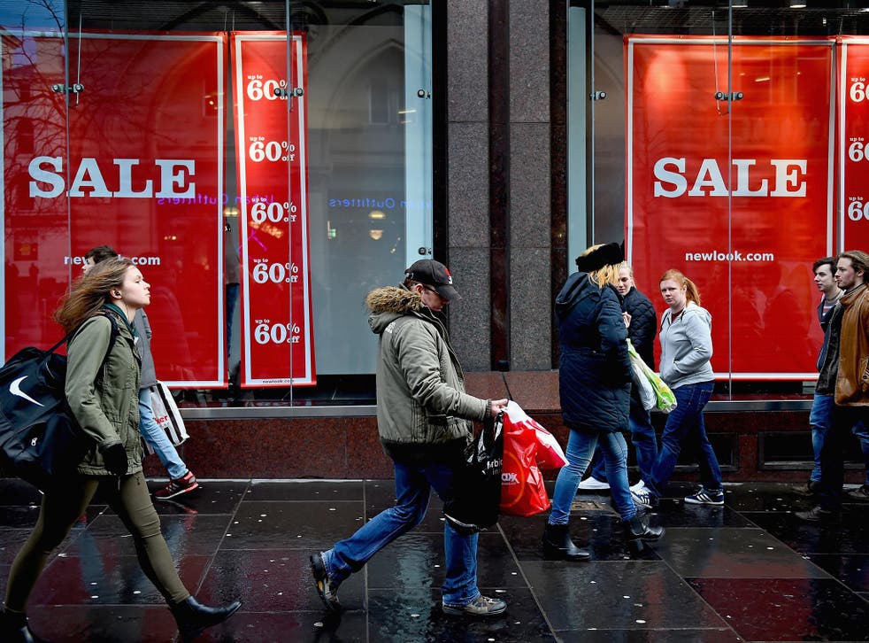Shoppers look for Christmas gifts in Buchanan street, Glasgow
