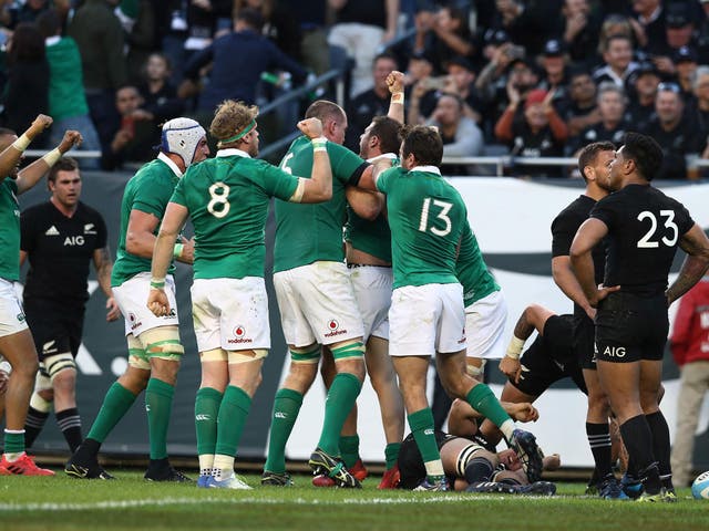 The Irish players celebrate Robbie Henshaw's try during 40-29 win over All Blacks last weekend